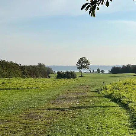 Am Apfelbaum - Romantische Remise Direkt Am Golfplatz Und Der Schlei 아파트 Borgwedel