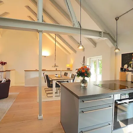 Am Apfelbaum - Romantische Remise Direkt Am Golfplatz Und Der Schlei