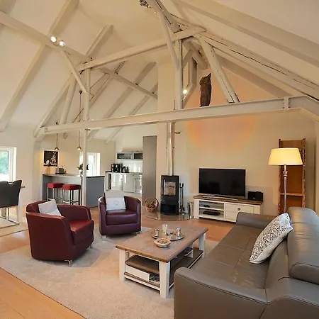 Am Apfelbaum - Romantische Remise Direkt Am Golfplatz Und Der Schlei