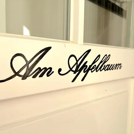 Am Apfelbaum - Romantische Remise Direkt Am Golfplatz Und Der Schlei Borgwedel